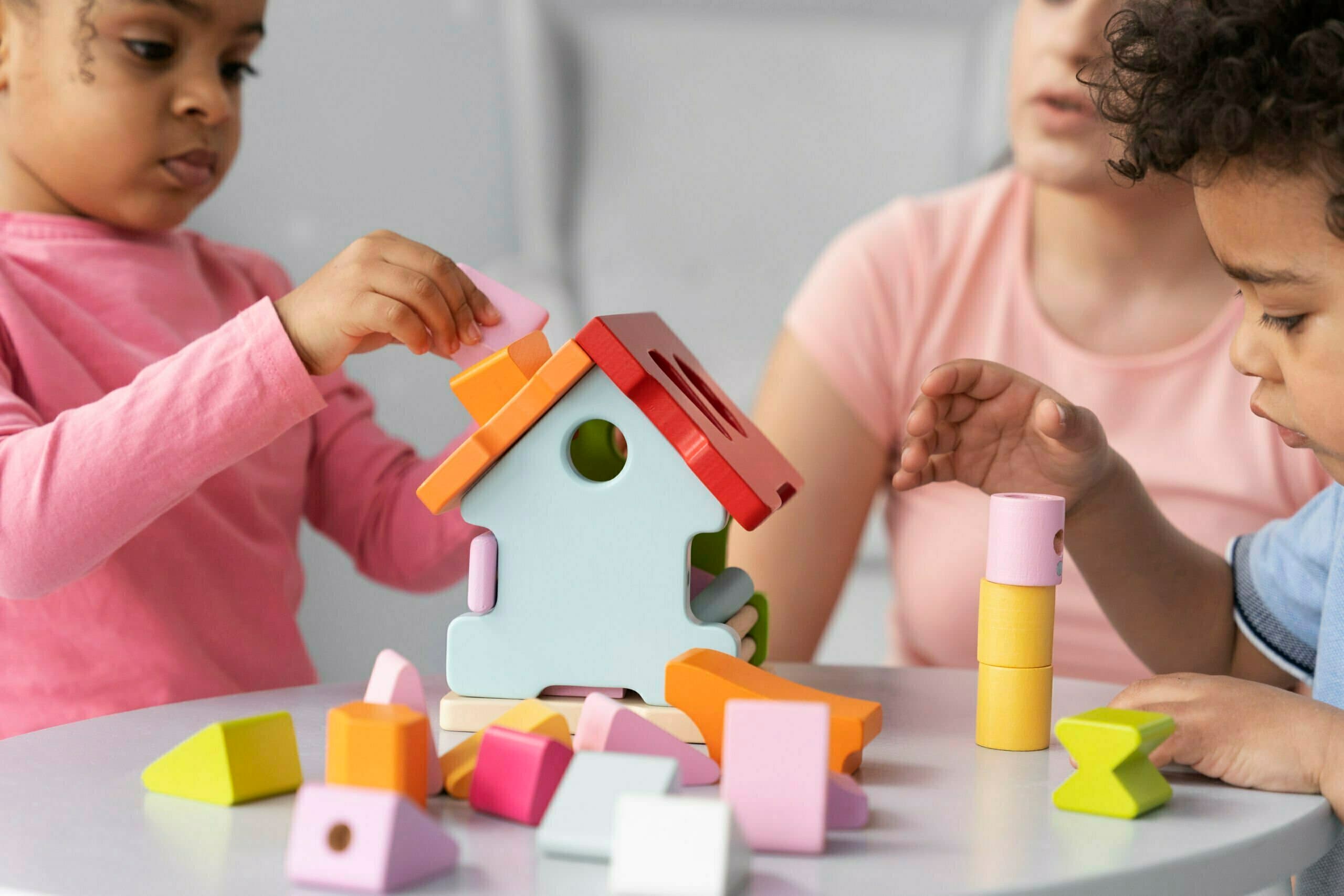 ¿Cuántos beneficios tiene un juguete para niños?